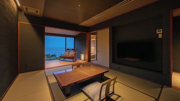 Quarto tradicional, para não fumantes (Japanese Style, Standard,Meal at Room) | Edredons de pluma, cofres nos quartos, ferros/tábuas de passar roupa