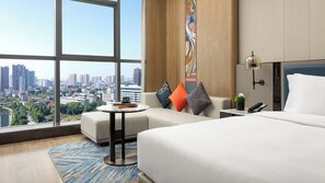 Chambre Premium, 1 très grand lit, baignoire, vue fleuve (Lounge Access)