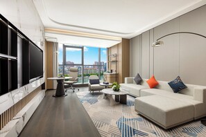 Suite, 1 Bedroom, River View (Living Area)