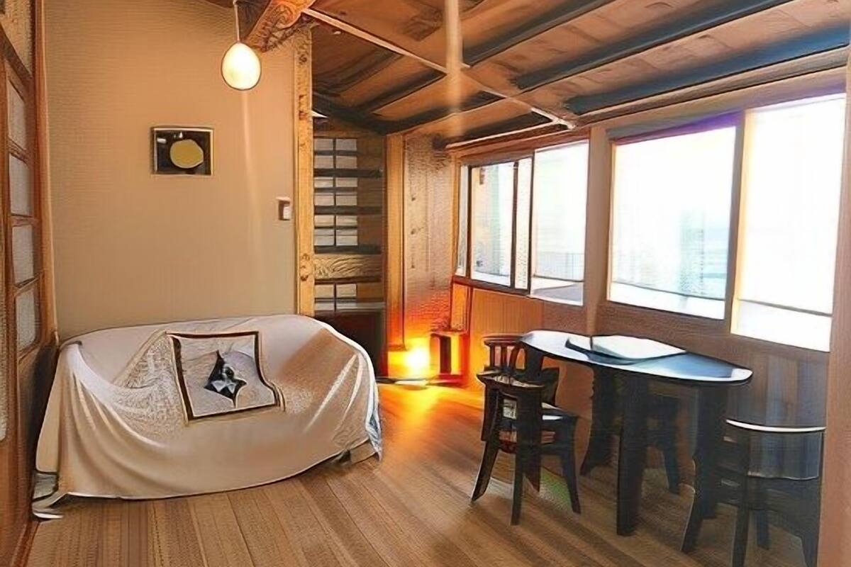 2 Schlafzimmer, Bügeleisen/Bügelbrett, kostenloses WLAN