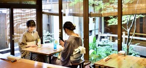 Daily Japanese breakfast for a fee - Nagomi Ryokan Yuu (Kyoto)