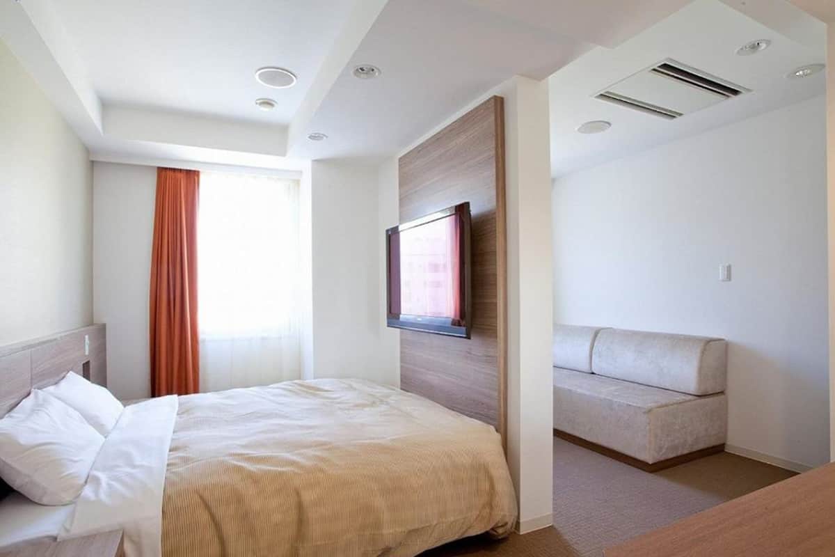 Luxe beddengoed, Select Comfort-bedden, een bureau, gratis wifi