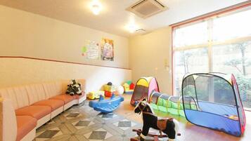 Children's theme room