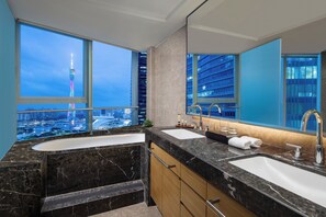 Executive Apartment, 3 Bedrooms (with Canton Tower View) | Bathroom | Shower, rainfall showerhead, designer toiletries, hair dryer