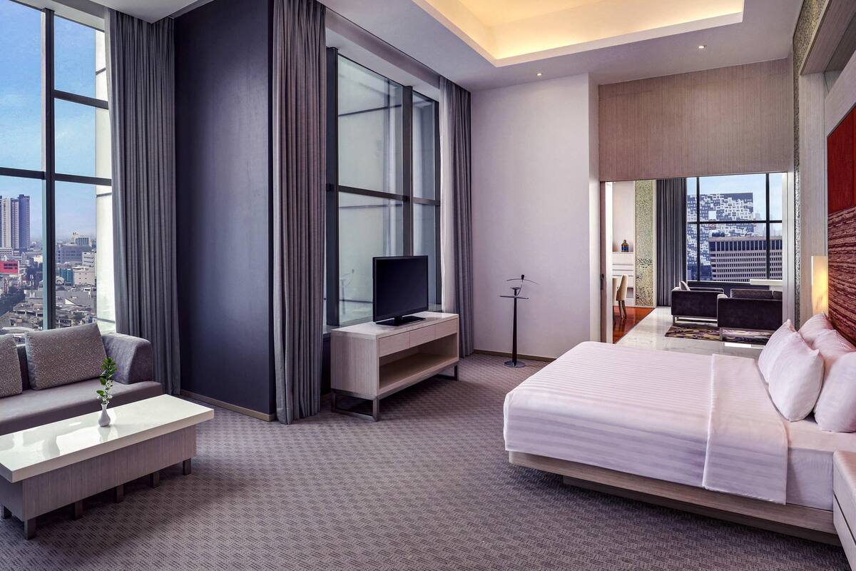 Suite (Penthouse) | 1 chambre, minibar, coffres-forts dans les chambres, bureau