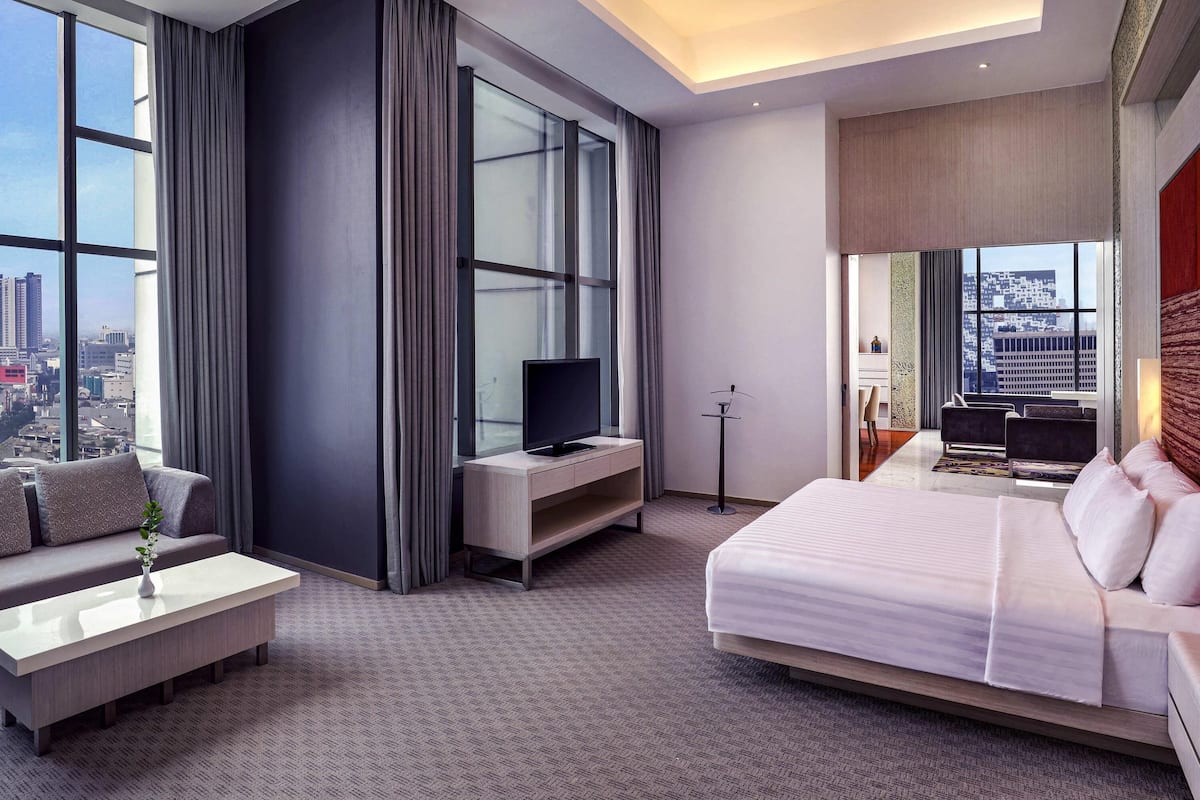 1 bedroom, minibar, in-room safe, desk