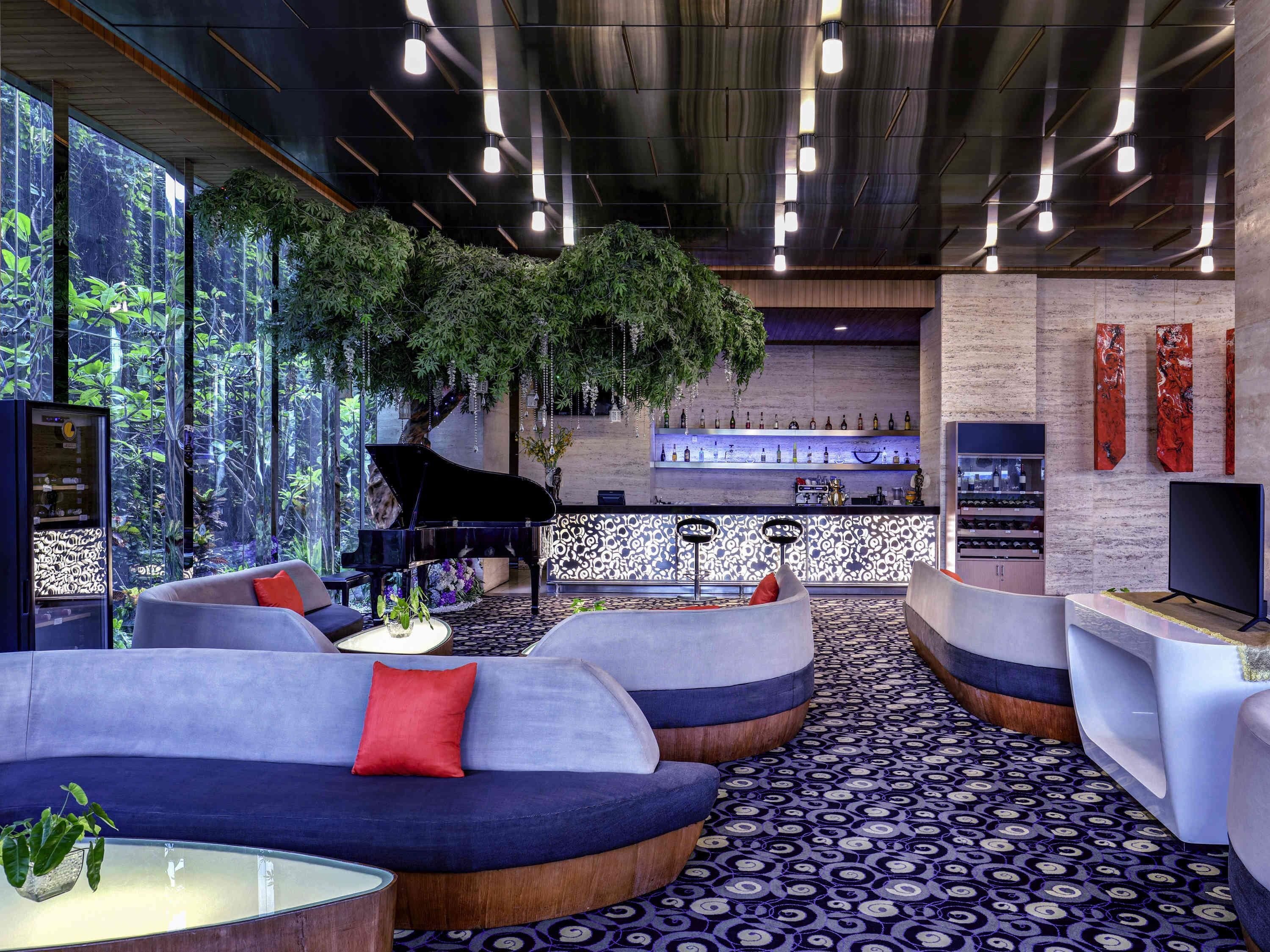 2 barer/lounger, lounge i lobbyen, pianobar