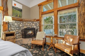 Sunstone by Polo House and Bungalows