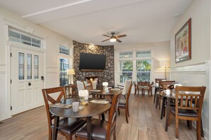 Dining - Polo House and Bungalows (Santa Ynez)