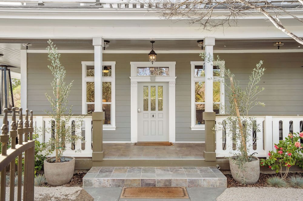 Polo House and Bungalows - Concepcion, CA