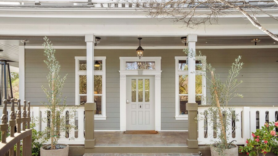 Polo House and Bungalows