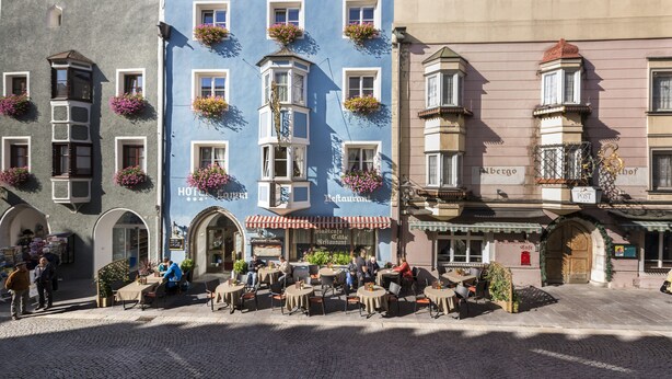 Unclassified image, 1 of 43, button - Hotel Lamm (Vipiteno)