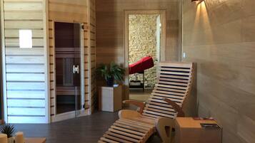 Un sauna, una bañera de hidromasaje, baño turco, tratamientos corporales