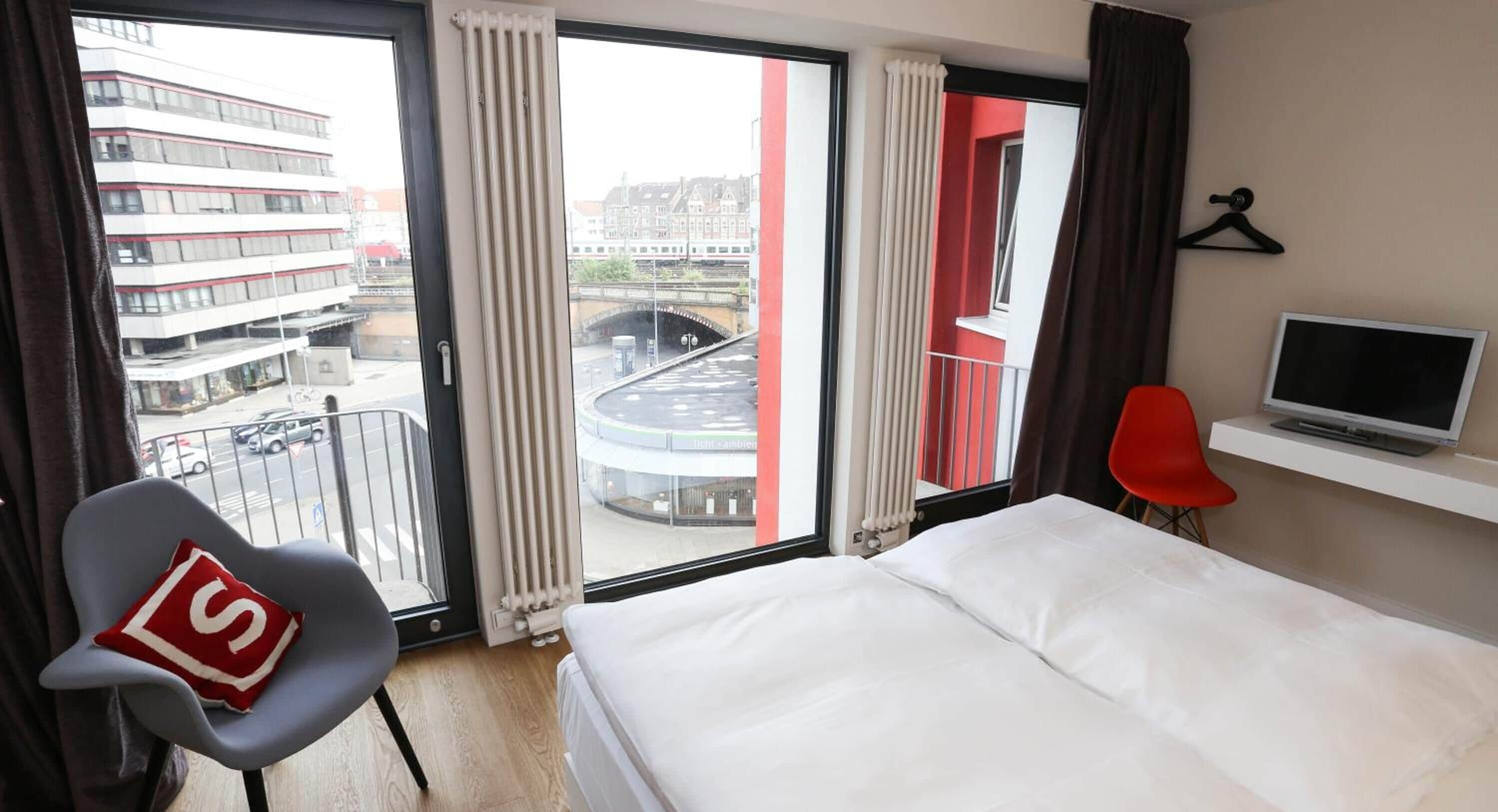 premium bedding, pillow-top beds, in-room safe, individually decorated