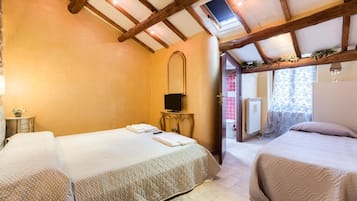 Literie de qualité supérieure, coffres-forts dans les chambres
