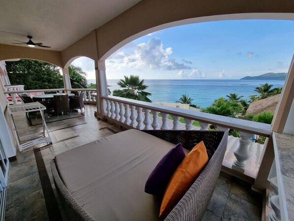 Apartment, 2 Bedrooms, Sea View | Terrace/patio