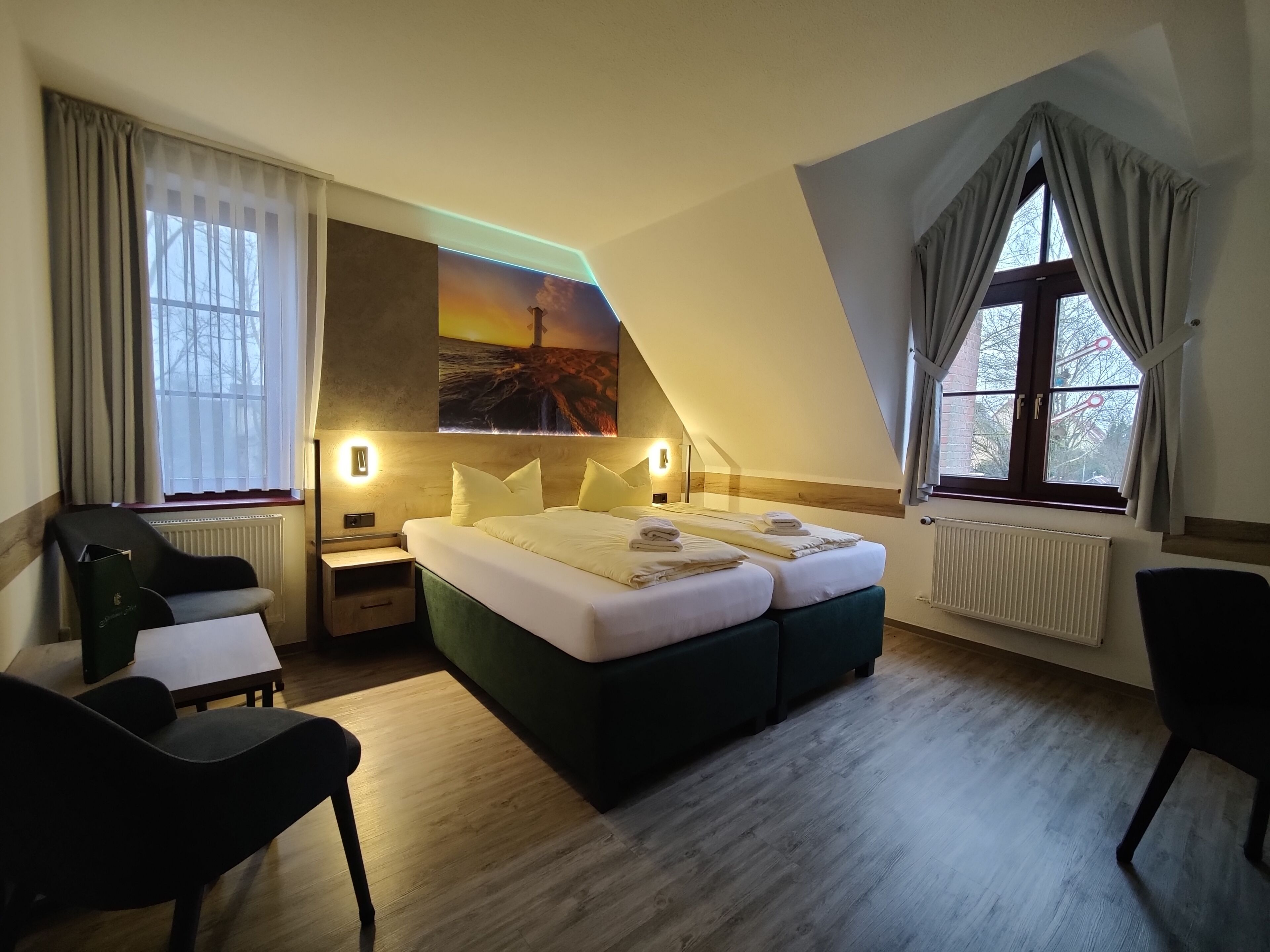 standard double room | 1 bedroom, premium bedding, minibar, individually decorated