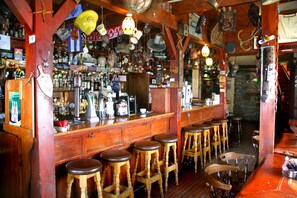Bar (en el alojamiento)