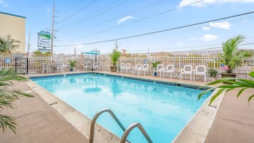 Seasonal outdoor pool