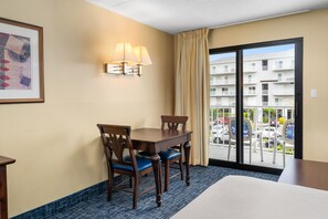 Standard Room, Multiple Beds, City View (No pets allowed) | Blackout drapes, iron/ironing board, free WiFi, bed sheets - Coastal Palms Inn & Suites (Ocean City)