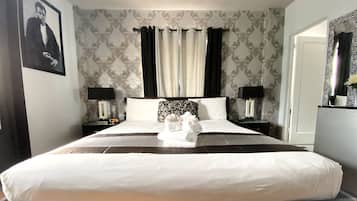 Kamar Superior, 1 Tempat Tidur King | Seprai premium dan didekorasi berbeda-beda
