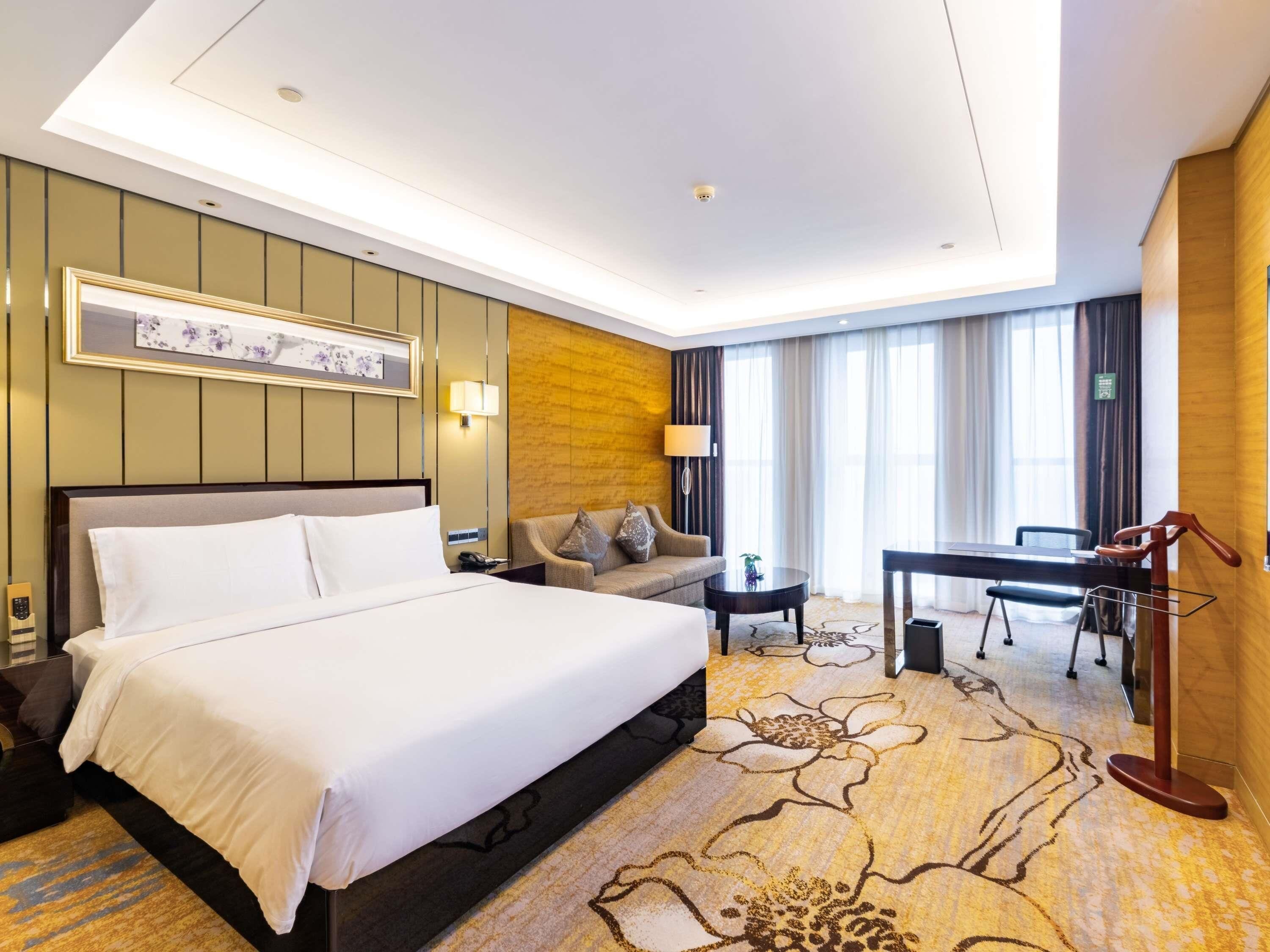 Minibar, in-room safe, desk, blackout drapes