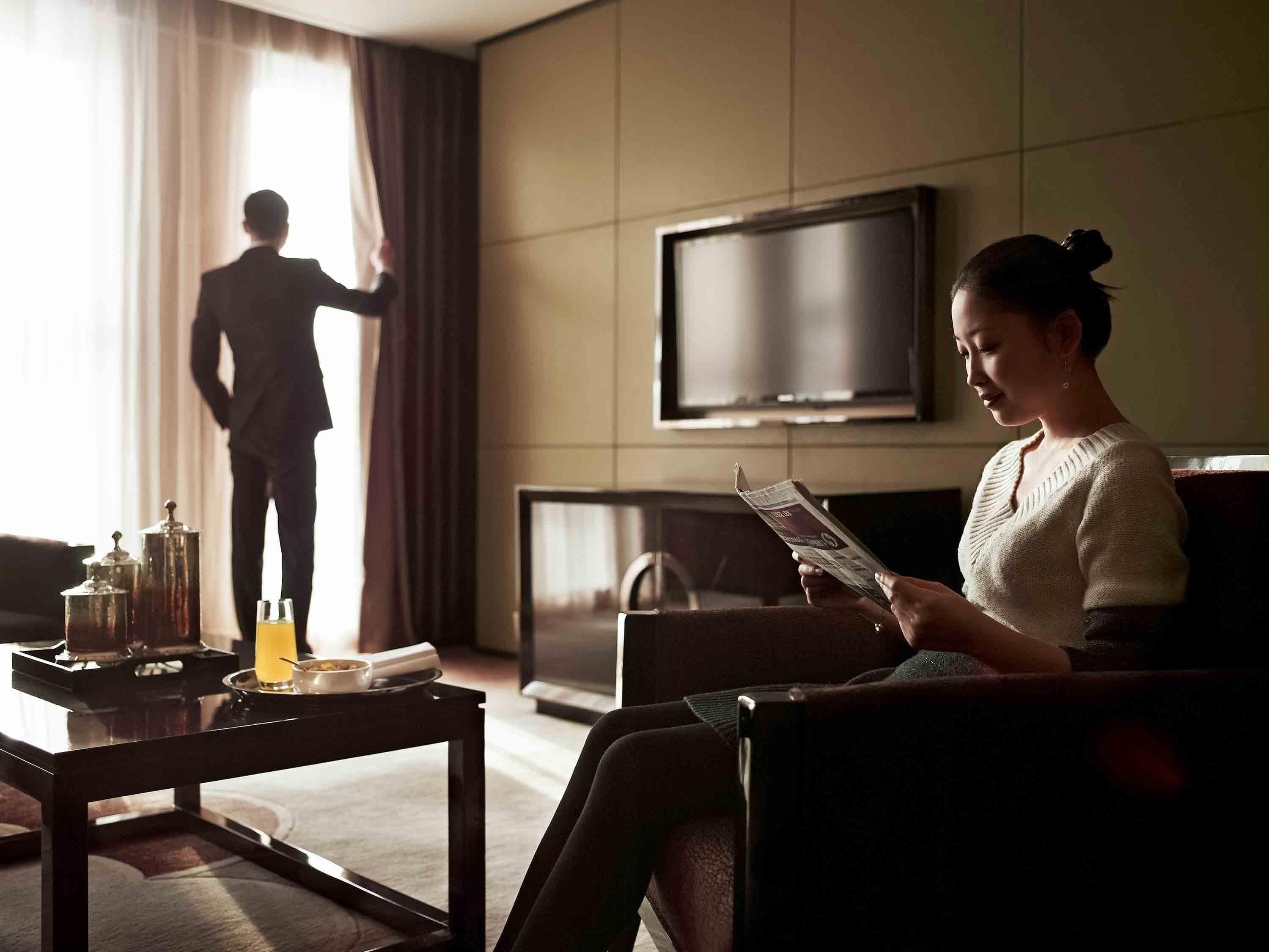 高級套房, 1 張特大雙人床 | 迷你吧、房內夾萬、書桌、遮光窗簾/窗簾