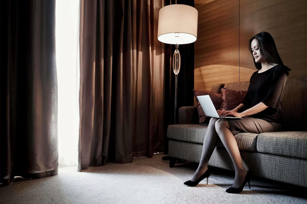 Executive Twin Room, 2 Twin Beds | Minibar, in-room safe, desk, blackout drapes