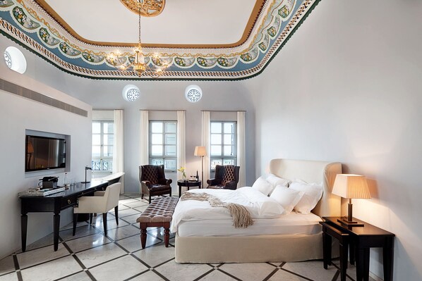 Suite presidencial | 1 habitación, sábanas de algodón egipcio y ropa de cama hipoalergénica 