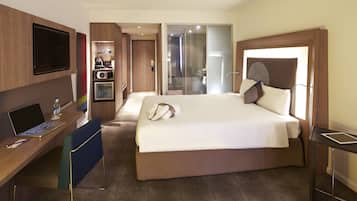 Premium Room, 1 Queen Bed (Executive)