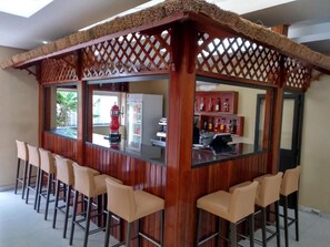 Bar (on property) - Hotel Horizonte Novo (Viana)