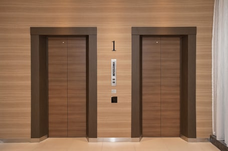 Interior. Sotetsu Fresa Inn Tokyo Toyocho