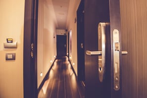 TV - Hostal Prado (Madrid)