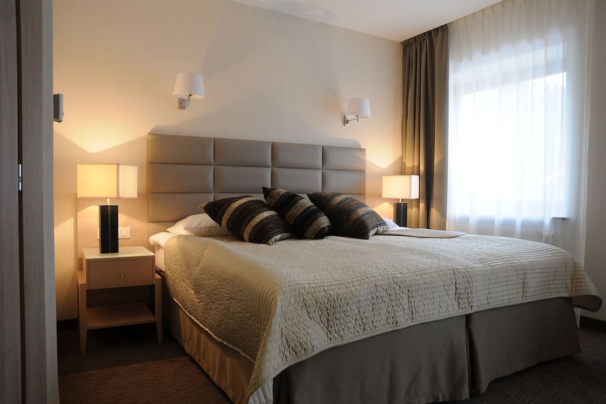 standard twin room | premium bedding, down duvets, minibar, in-room safe