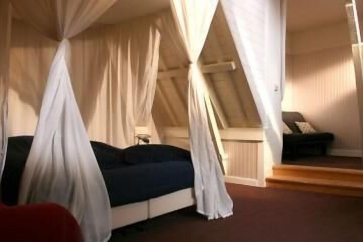 Honeymoon-Suite, eigenes Bad