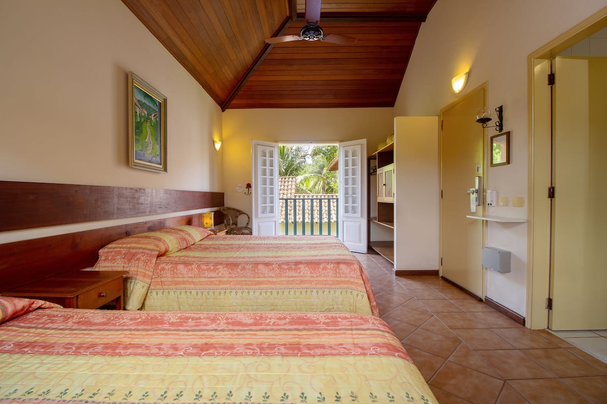 standard room | 1 bedroom, minibar, in-room safe, bed sheets