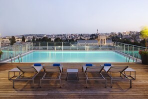 Seasonal outdoor pool - St. George Hotel Jerusalem (Jerusalem)