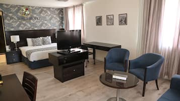 Quarto casal executivo, 1 cama King | 1 quarto, edredons de pluma, frigobar, cofres nos quartos