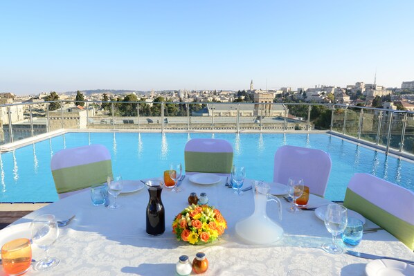 숙박 시설의 전망