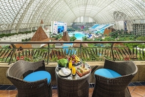 View from room - InterContinental Chengdu Global Center by IHG (Chengdu)