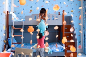Premium Room, 1 King Bed (Kids Theme) | 1 bedroom, premium bedding, down comforters, minibar