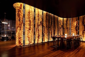 7 restaurants, breakfast, lunch, dinner served; international cuisine