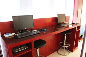 Business center - Hanting Express Dandong Train Station (Dandong)