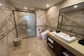 Free wired internet - Nanshan International Conference Center Hotel (Yantai)