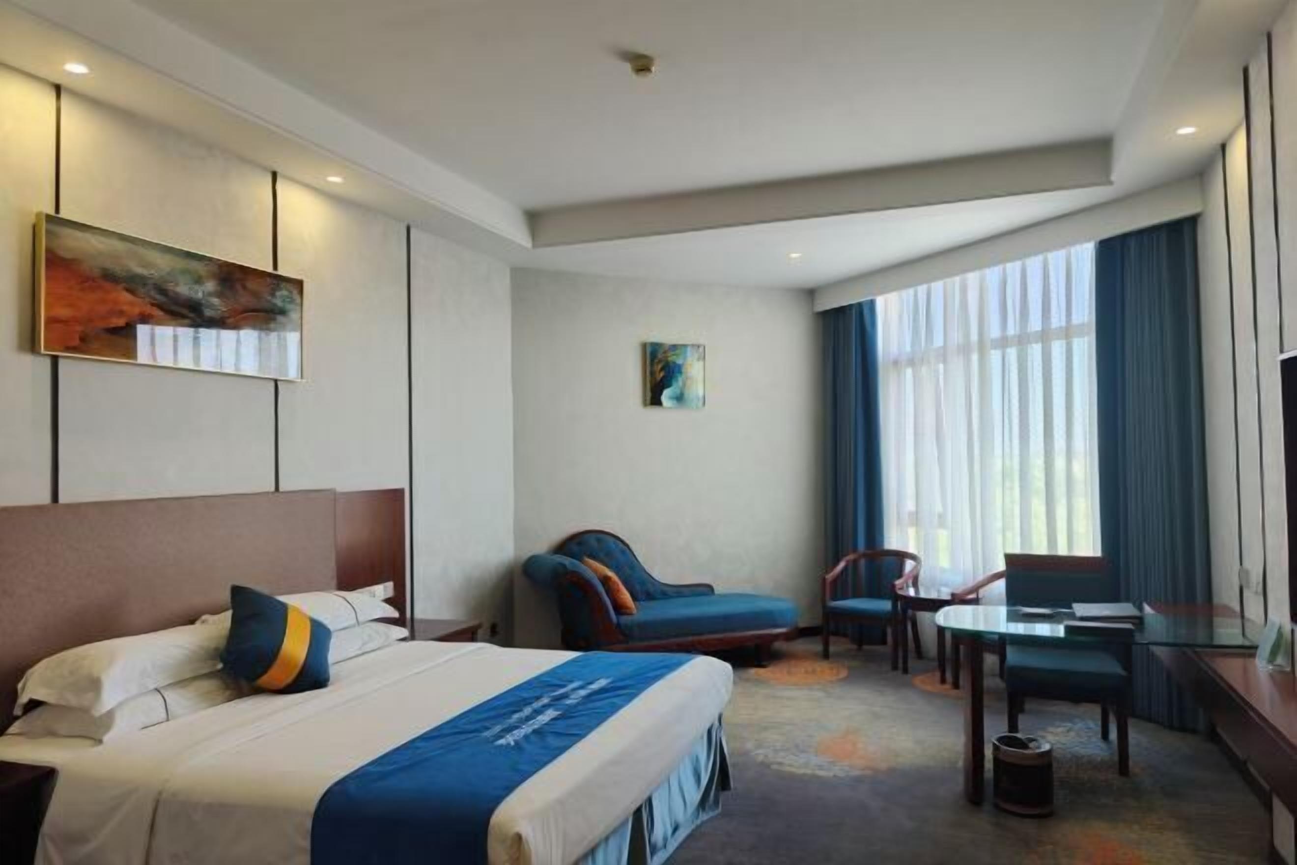 อินเทอ  ร์เน็ตแบบใช้สาย (ฟรี)