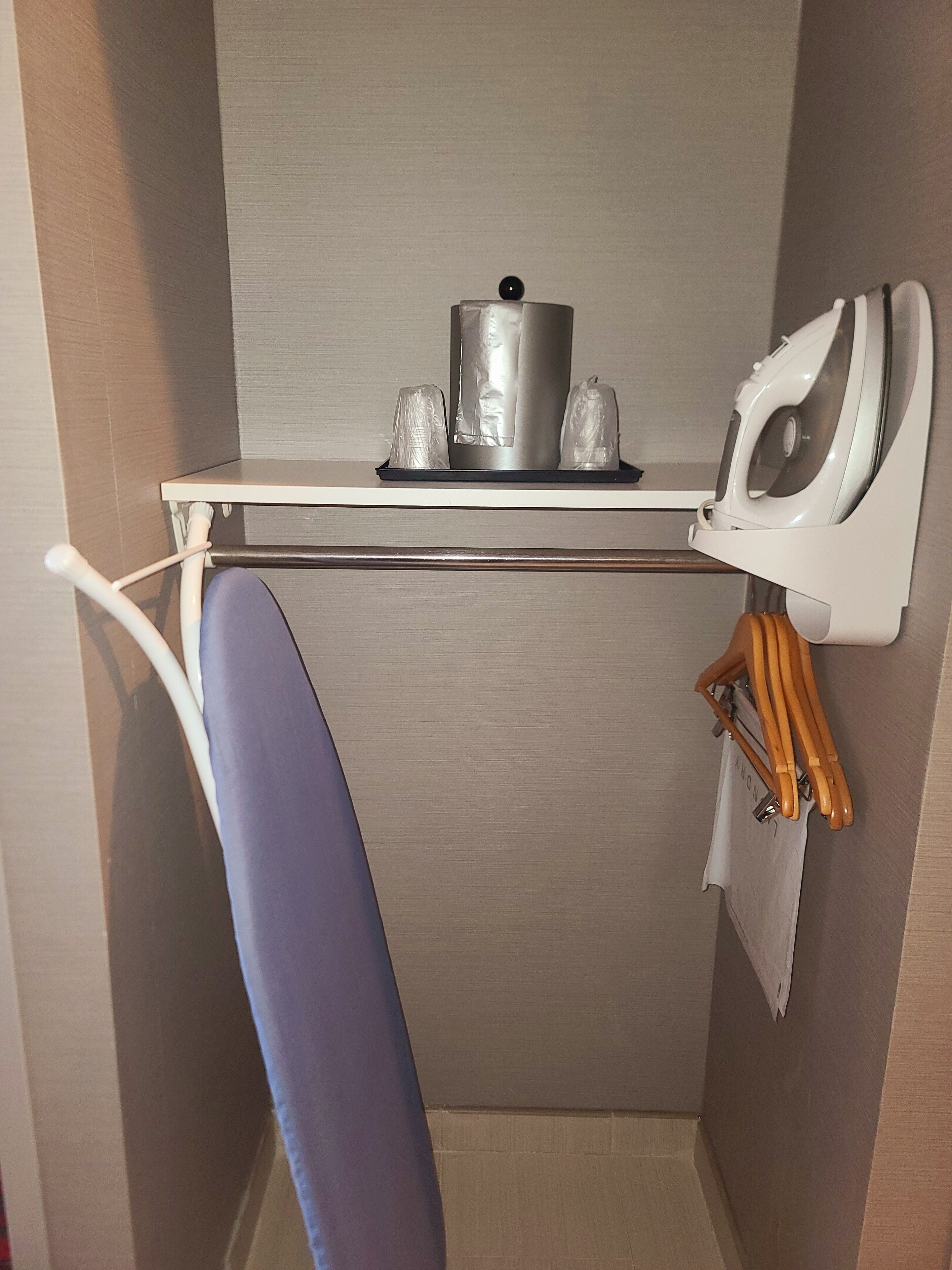 standard room, 2 queen beds (communication, accessible tub) | hypo-allergenic bedding, pillow-top beds, desk, blackout curtains