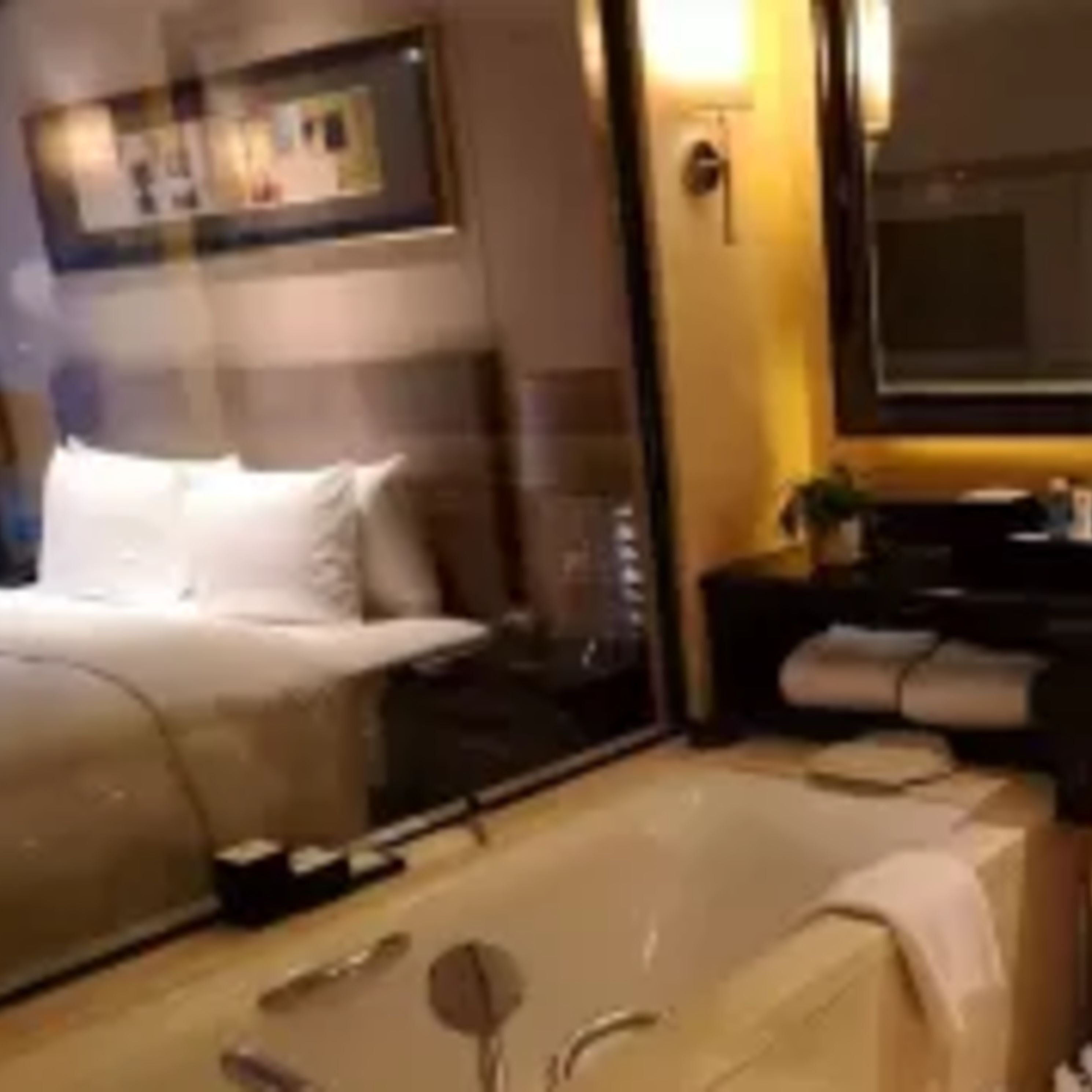 separate bathtub and shower, deep-soaking bathtub, rainfall showerhead