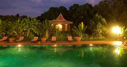 Rajabori Villas
