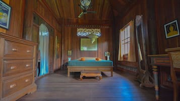 1 bedroom, desk, free WiFi