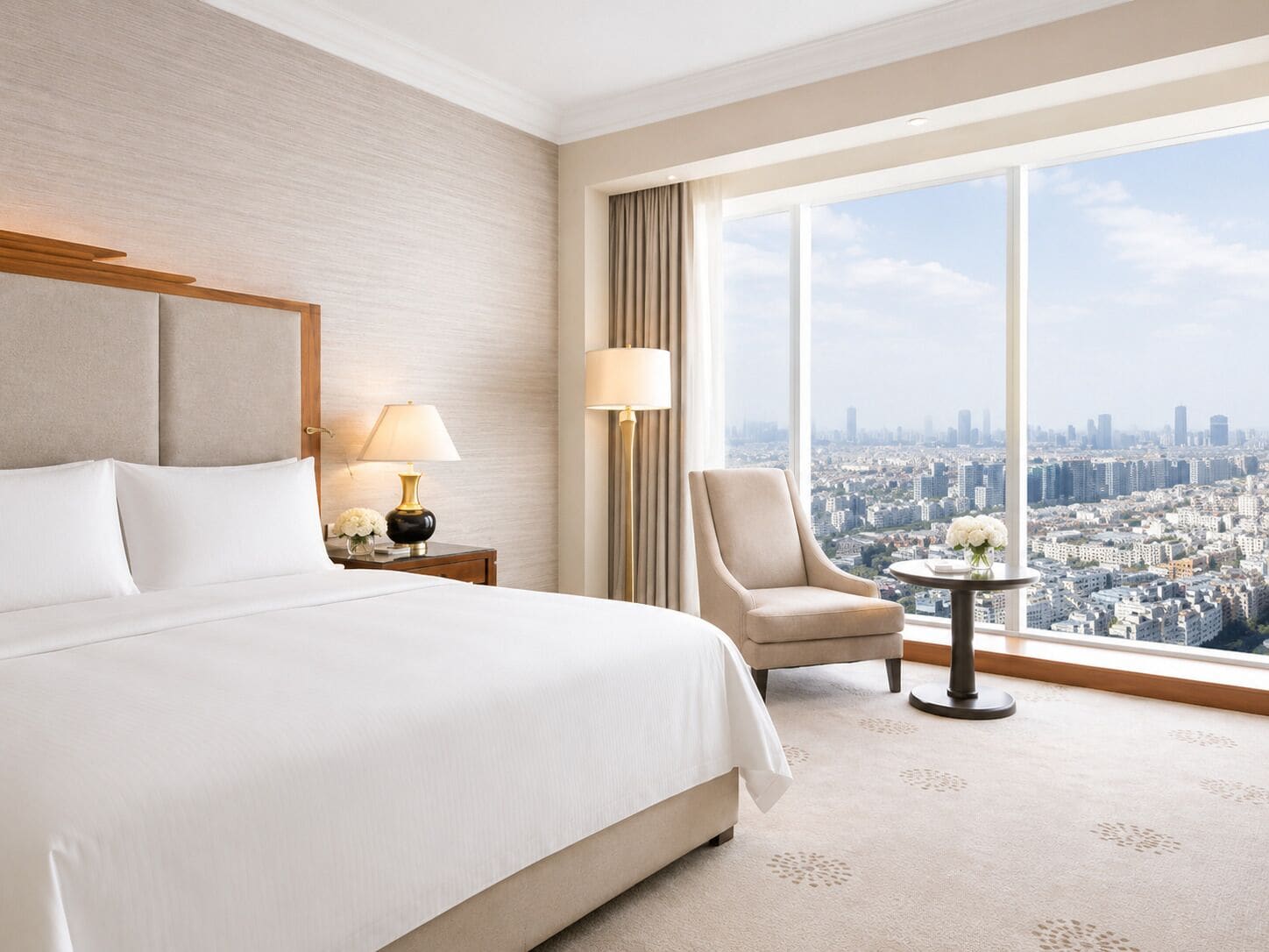 Premium bedding, in-room safe, desk, laptop workspace
